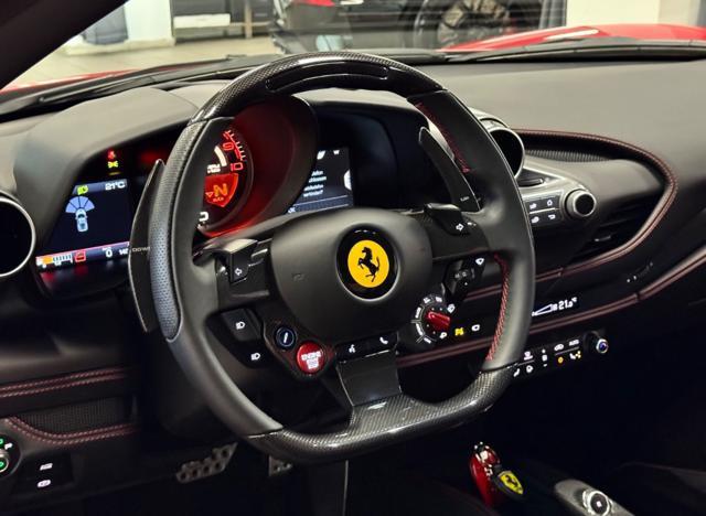 FERRARI F8 Tributo"SPEDIZIONE SU RICHIESTA IN TUTTO IL MONDO"