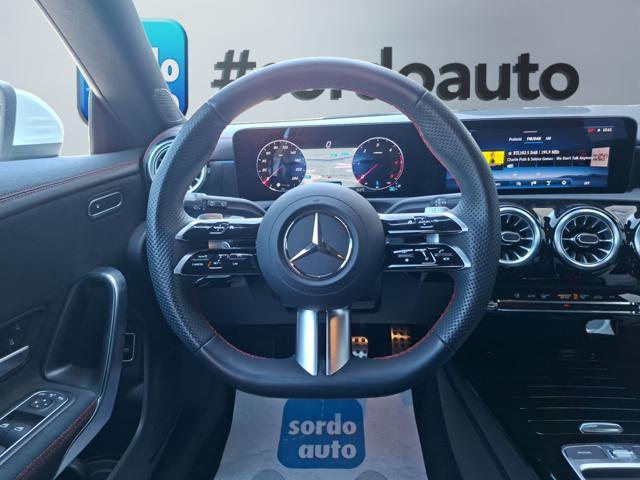 MERCEDES-BENZ CLA 200 d Automatic Shooting Brake AMG Line Premium