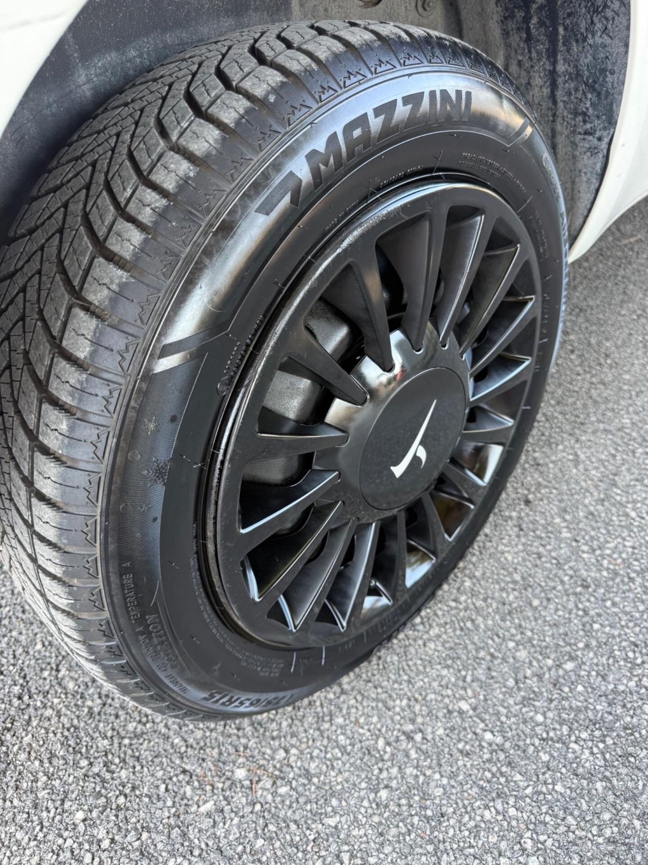 Lancia Ypsilon Ecochic Euro6B neopatentati uniprop