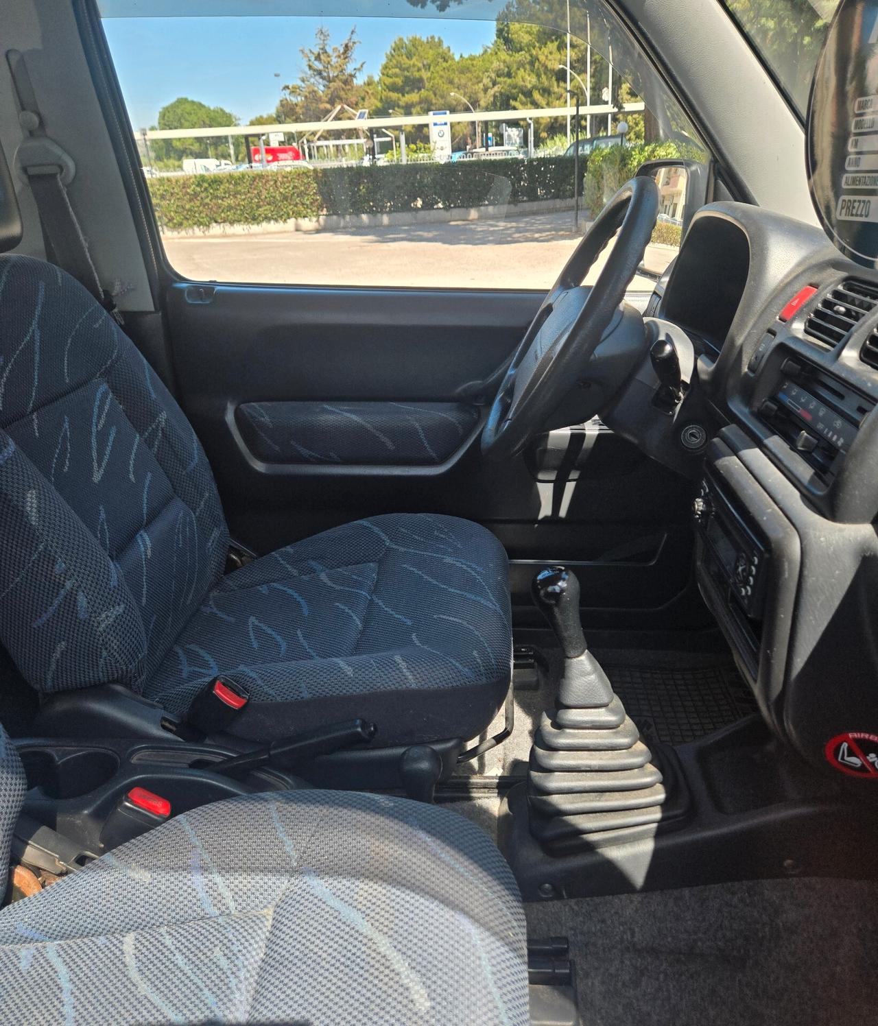 Suzuki Jimny 1.3i 16V cat 4WD JLX Special