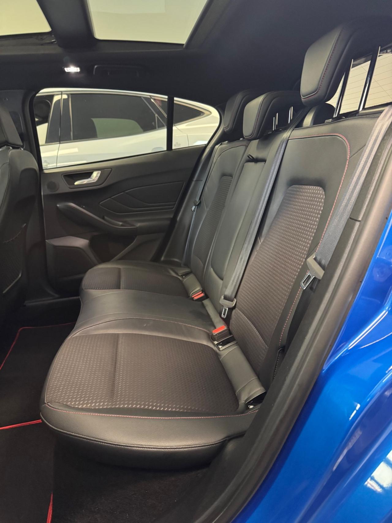 Ford Focus 1.5 120 CV ST-Line Tetto Apribile
