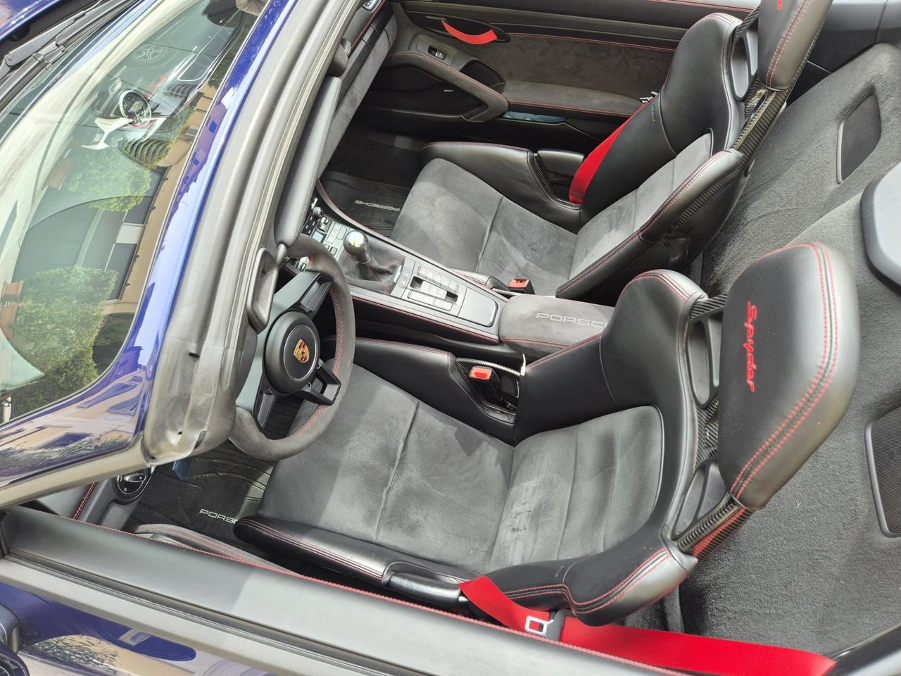 Porsche 718 Spyder 4.0 CARBON PACK MANUALE
