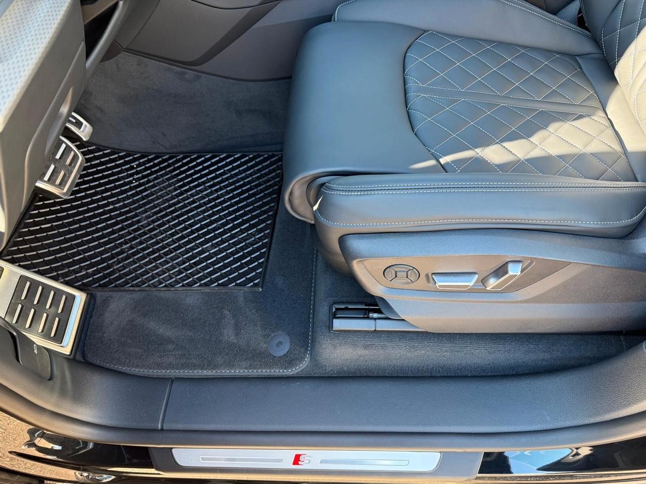 Audi Q8 TDI "23-TETTO-S_LINE FULL AFFARE