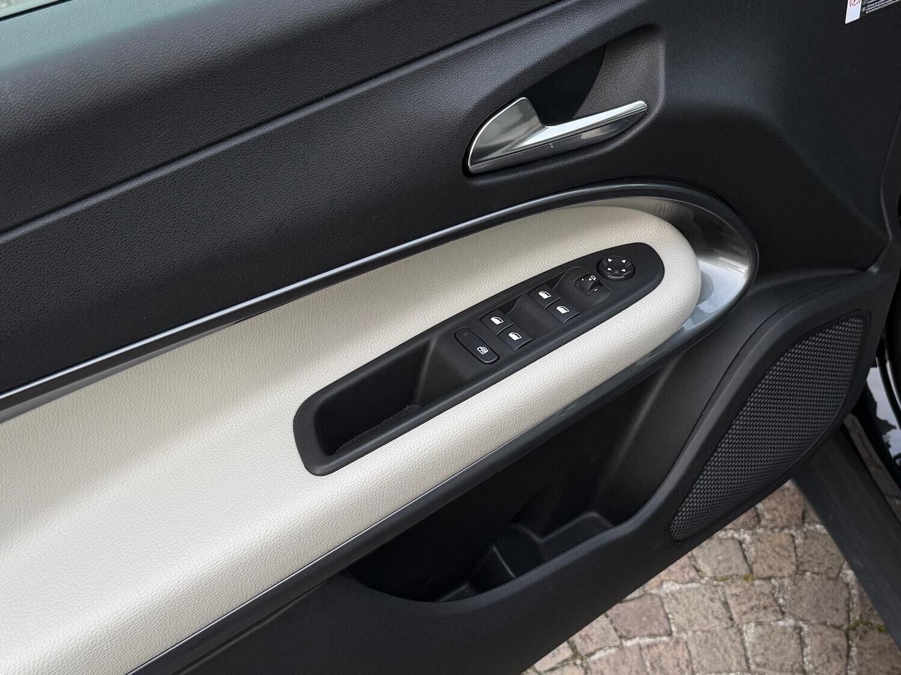 Fiat 600 Hybrid 110 CV DCT MHEV La Prima