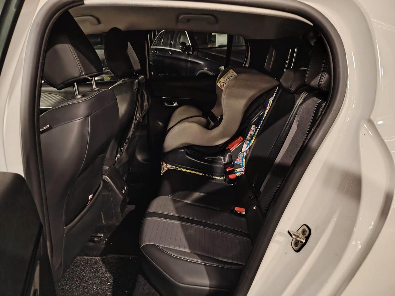 Peugeot 208 PureTech 100 Stop&Start 5 porte Allure