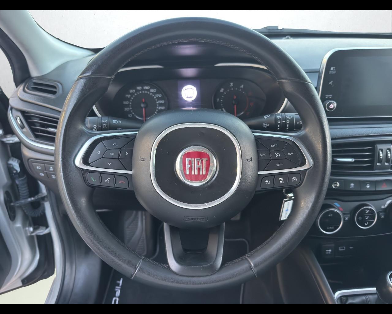 FIAT Tipo (2015-->) - Tipo 1.3 Mjt S&S 5 porte Business