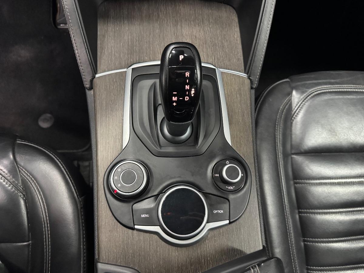 ALFA ROMEO STELVIO 2.2 T.diesel 210 CV AT8 Q4 Exec. TETTO/ MEMORIE/ FULL