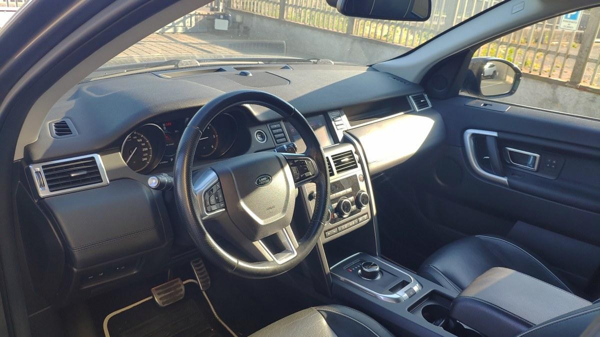 LAND ROVER Discovery Sport SOLO PER COMMERCIANTI AUTO SENZA GARANZIA