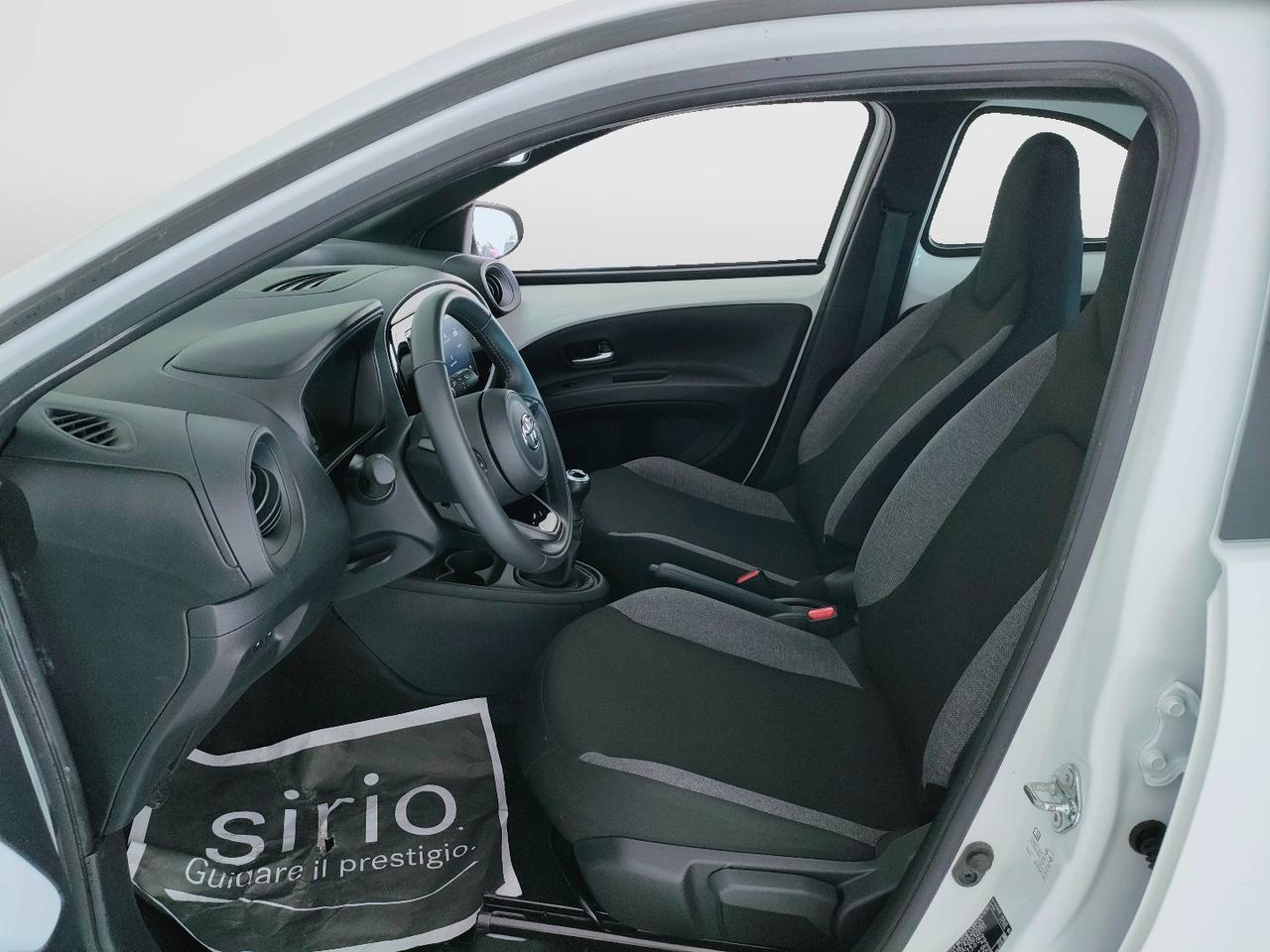 TOYOTA Aygo X - Aygo X 1.0 Active 72cv