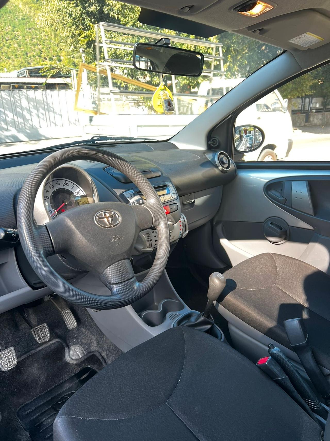 Toyota Aygo 1.0 12V VVT-i 5 porte