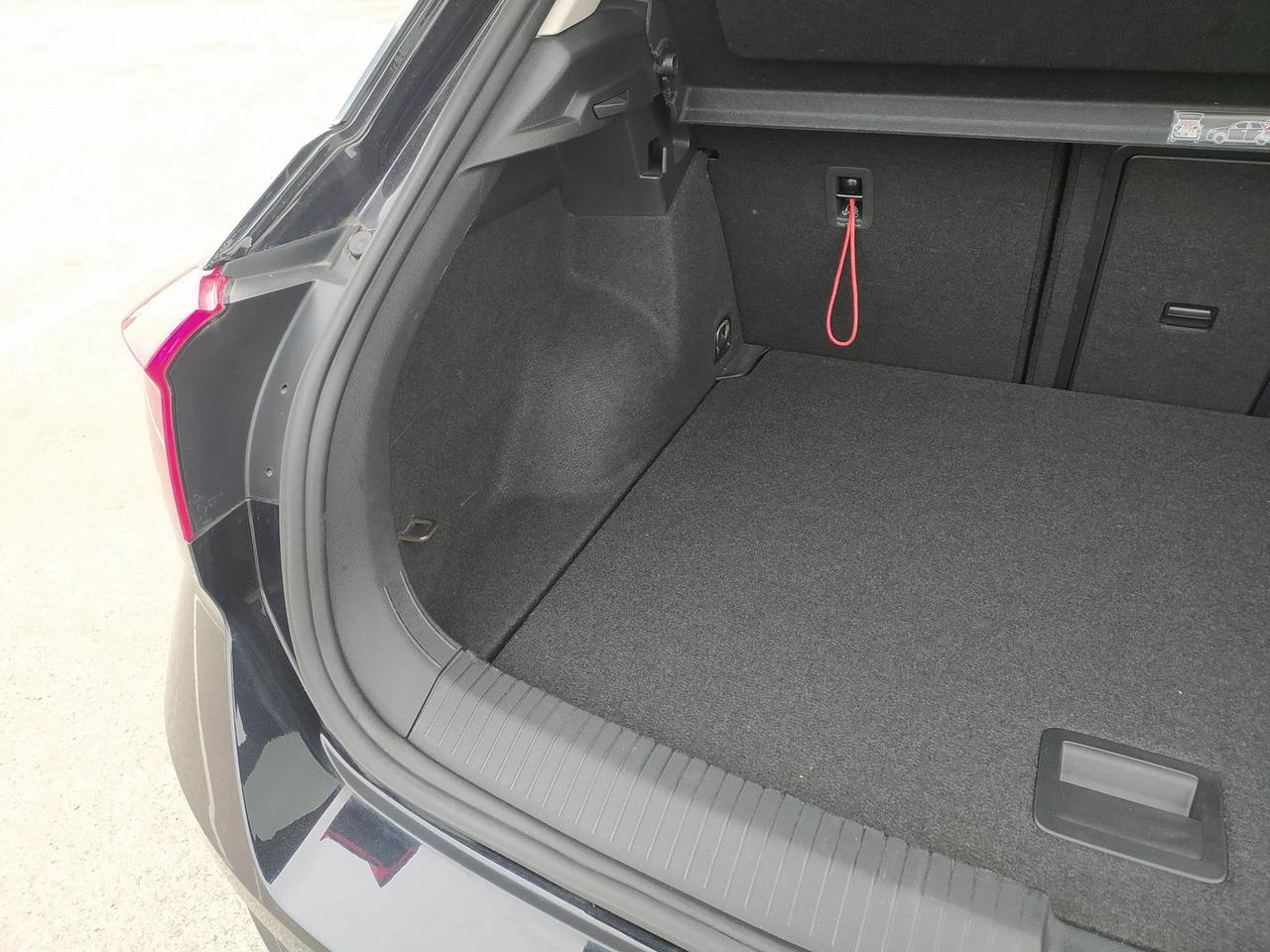 Volkswagen T-Roc Business 2.0 TDI 150CV #9725