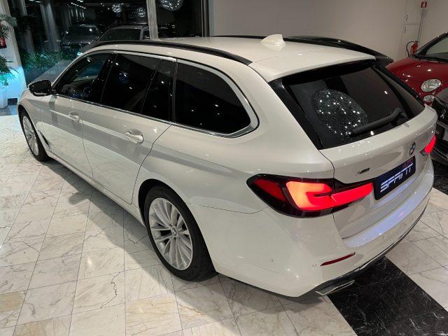 BMW 520 d Touring xDrive 190cv Luxury StepTronic 48v