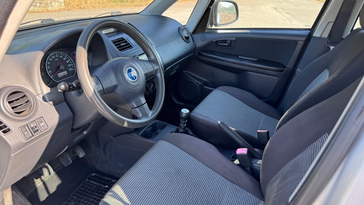Fiat Sedici 1.9 MJT 4x4 Experience