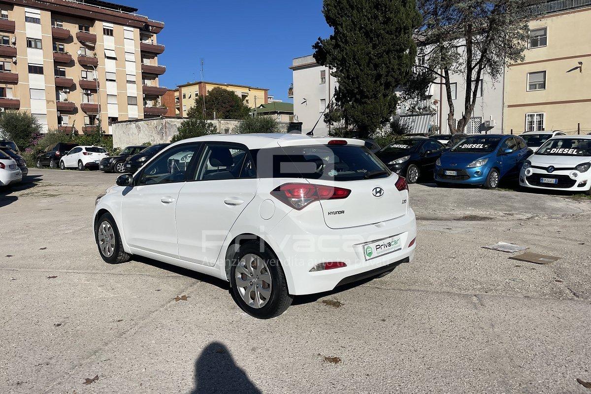 HYUNDAI i20 1.1 CRDi 12V 5 porte Classic