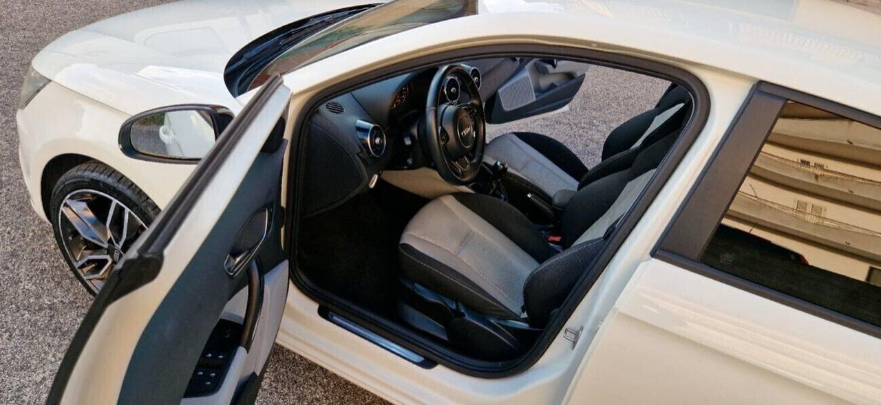 Audi A1 SBK 1.6 Tdi 105Cv Manuale Solo 123.000Km