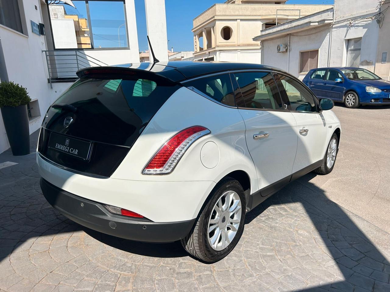 Lancia Delta 1.6 MJ 120 Cv GOLD - 2012