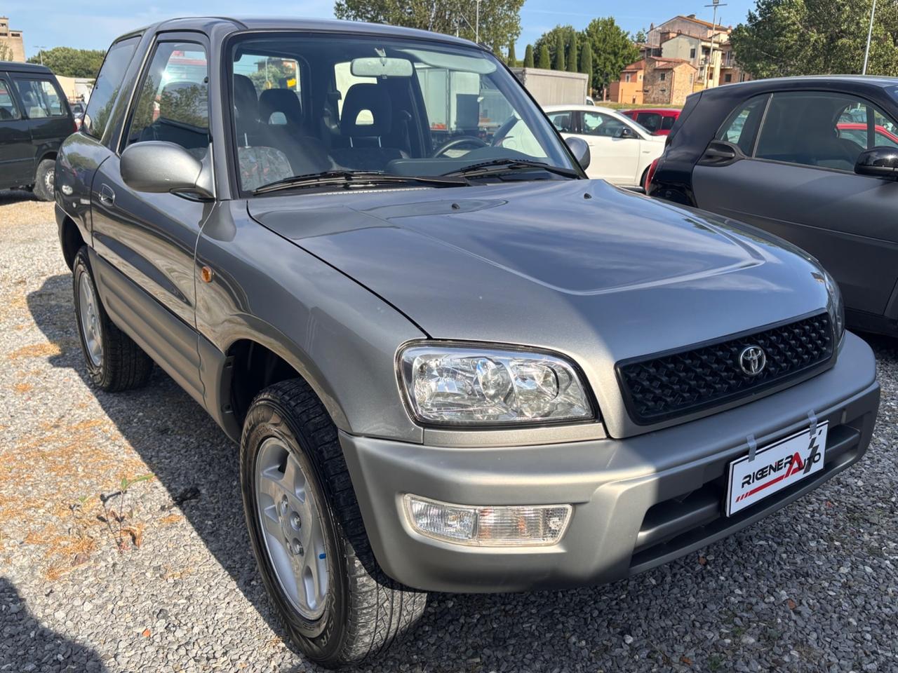 Toyota RAV 4 2.0i 16V cat 3 porte