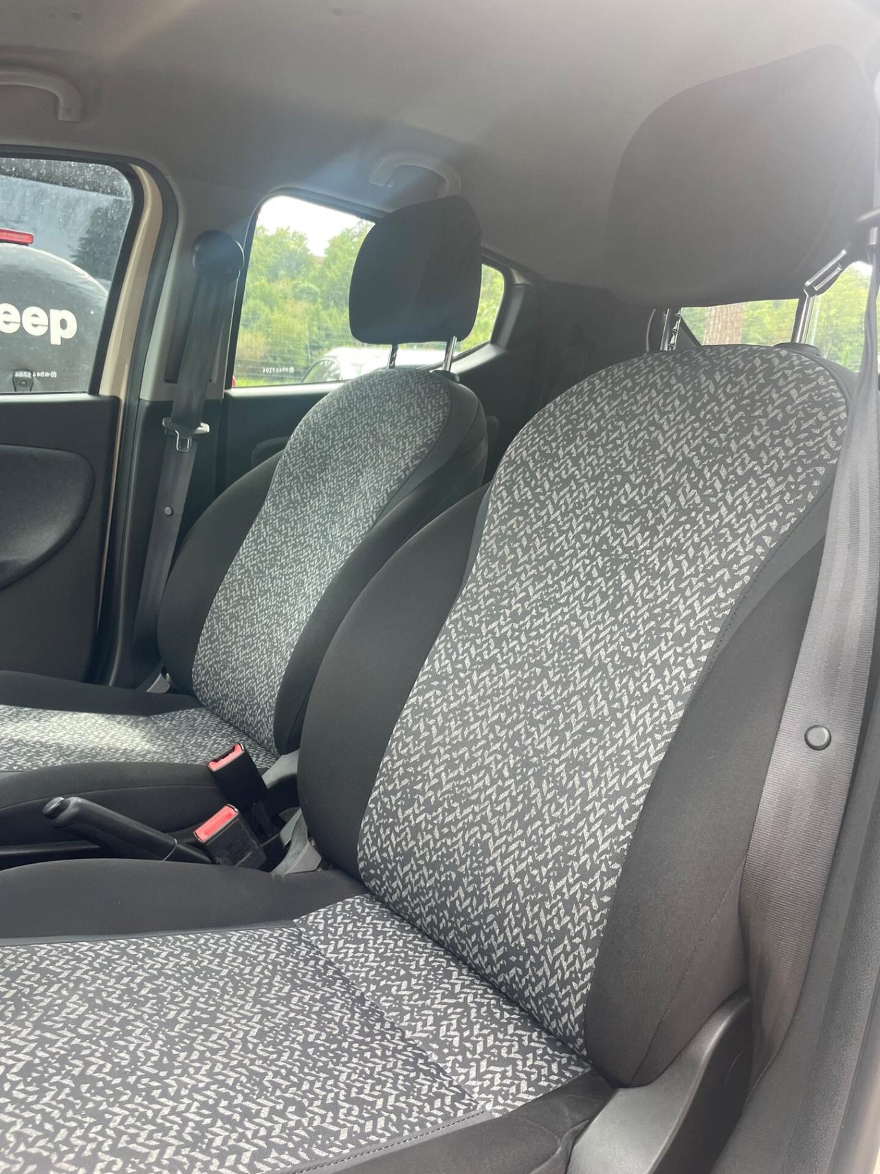 Lancia Ypsilon 1.2 69 CV 5 porte S&S Platinum