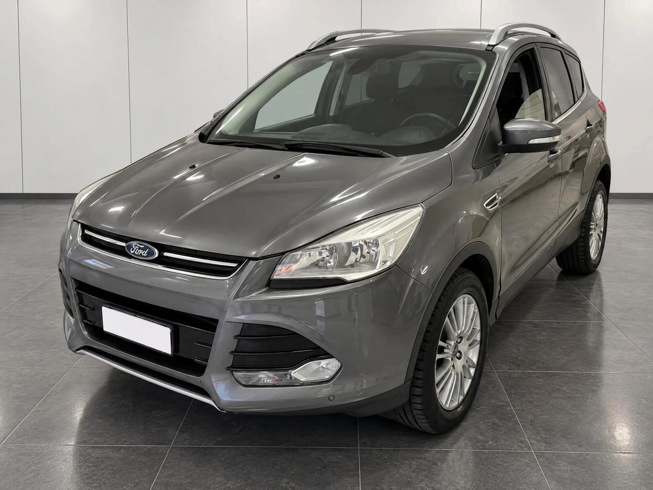 Ford Kuga 2.0 TDCi 140 CV Titanium Autocarro N1