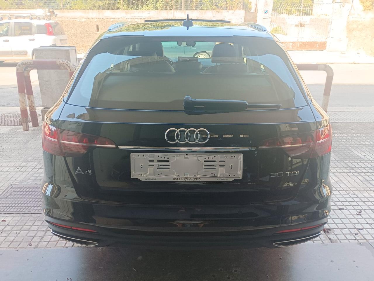 Audi A4 Avant 30 2.0TDI/136 CV S tronic Business Advanced