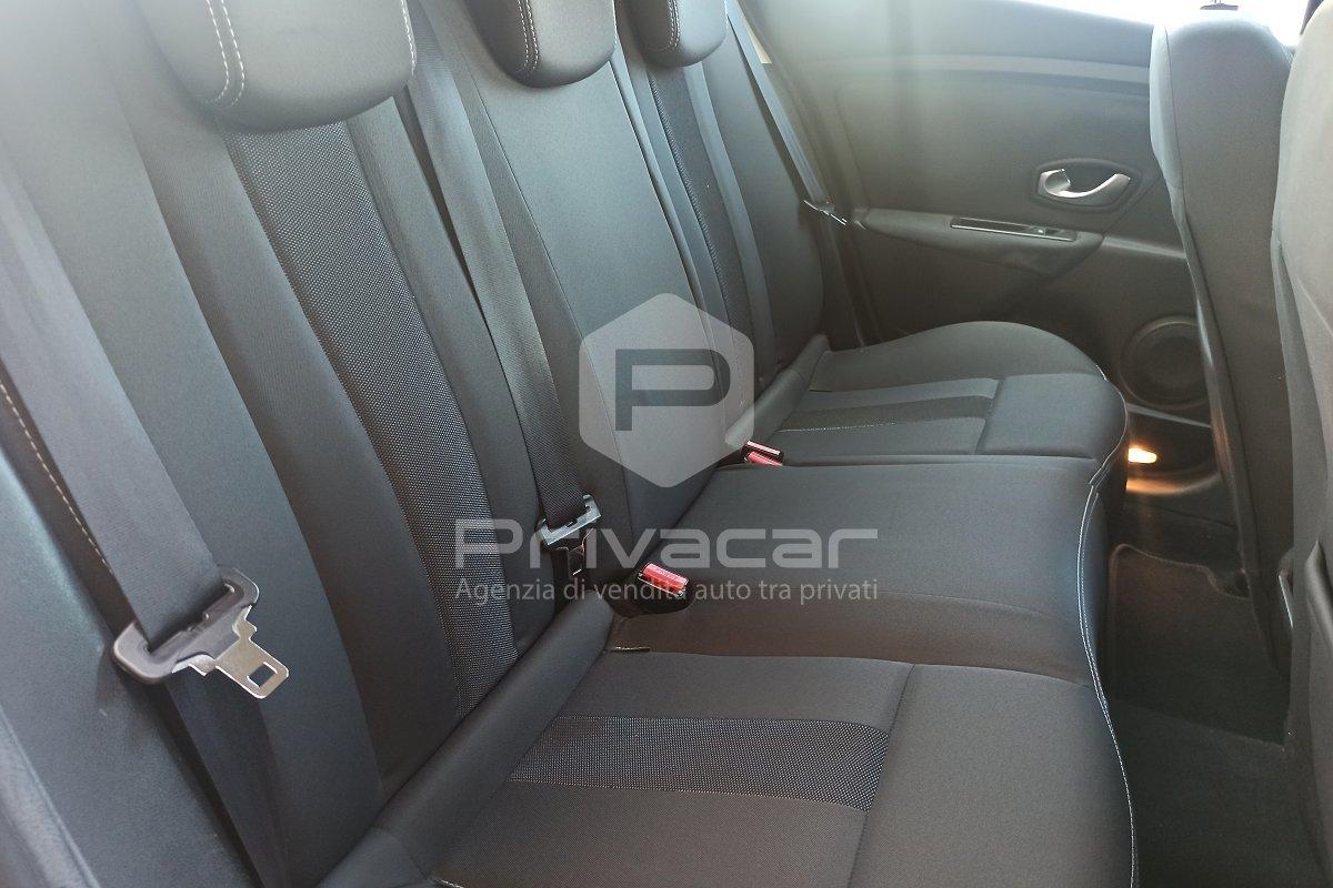 RENAULT Mégane 1.5 dCi 110CV Dynamique