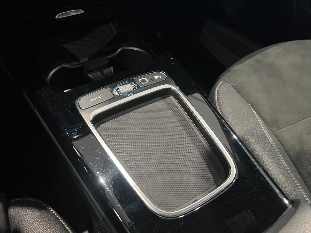 Mercedes-benz A 200d Automatic AMG Line Premium TETTO