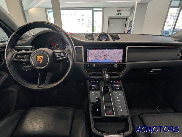 PORSCHE Macan 2.0