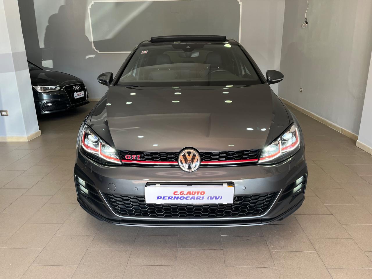 Volkswagen Golf GTI Performance 2.0 245 CV TSI DSG 5p. BMT