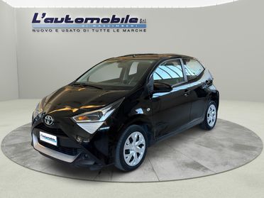 Toyota Aygo 5 Porte 1.0 x-business m-mt 72cv AUTOMATICA