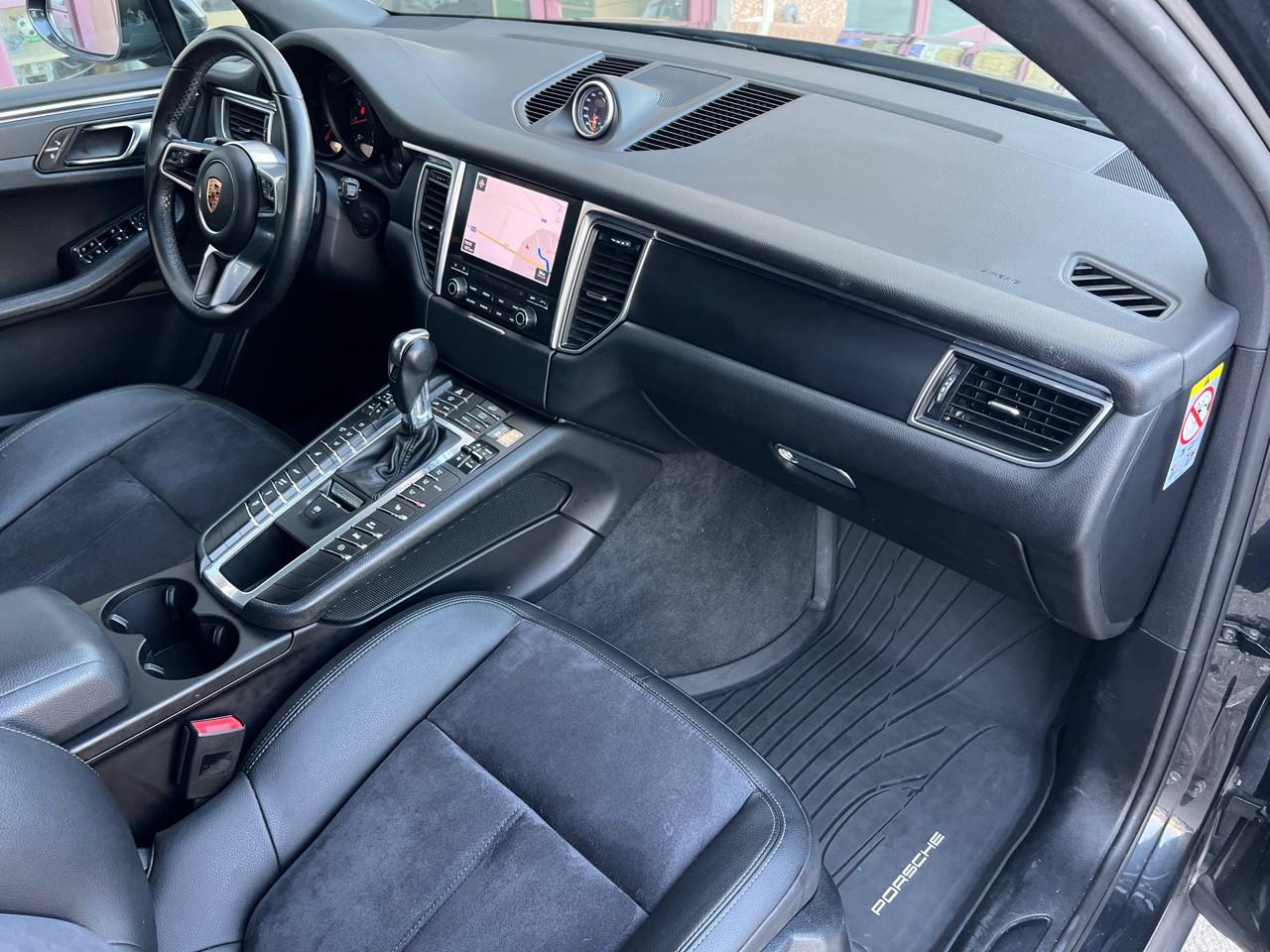 Porsche Macan 2.0 252cv pdk