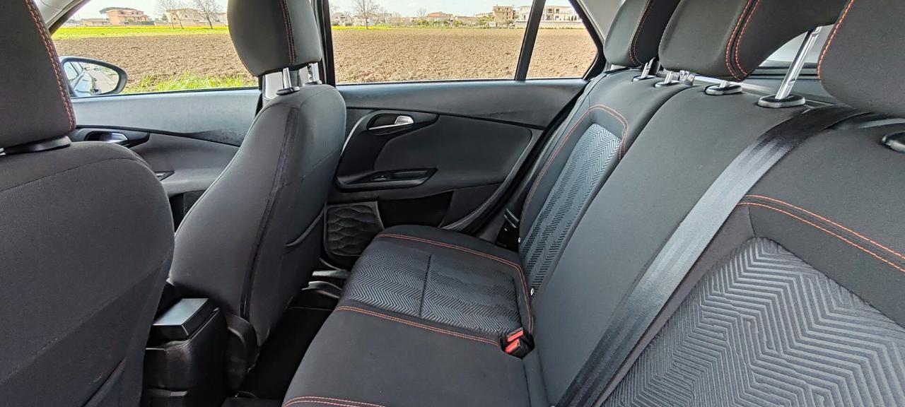 Fiat Tipo 1.6 Mjt S&S SW Cross IVA ESPOSTA