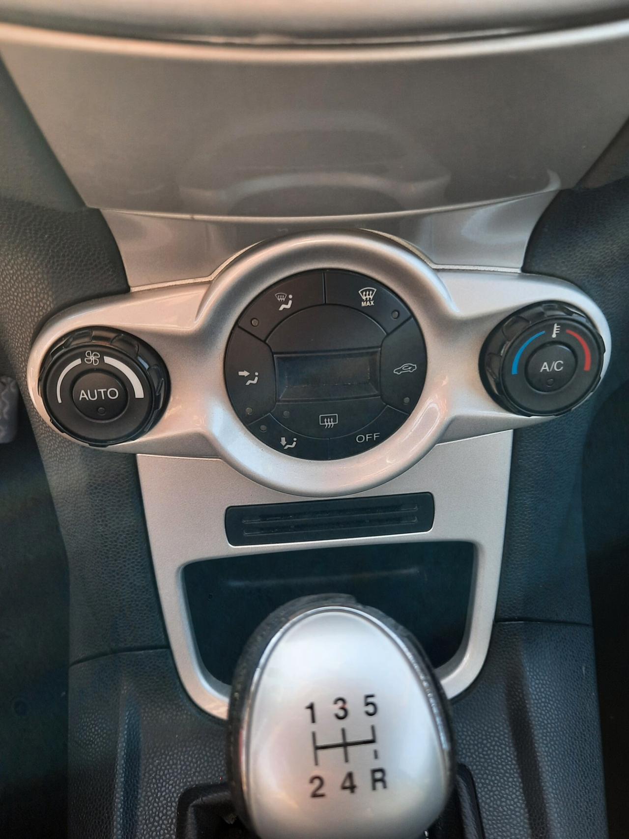 Ford Fiesta Fiesta+ 1.4 3 porte Bz.- GPL