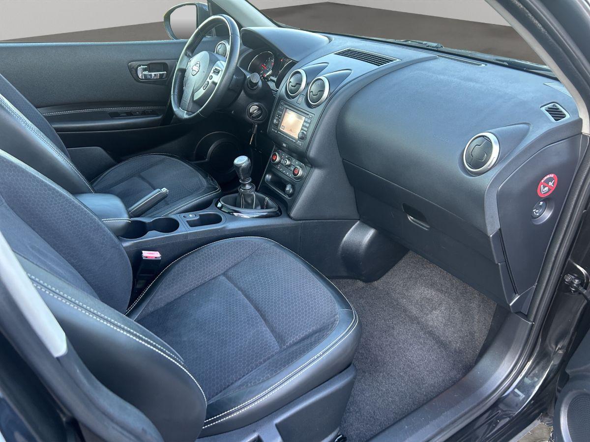NISSAN - Qashqai - 1.5 dCi 110 cv DPF 360Â° navi tetto telecamera