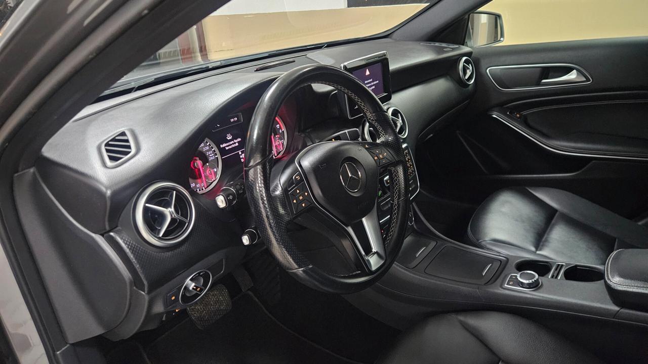 Mercedes-benz A 180 CDI BlueEFFICIENCY Premium