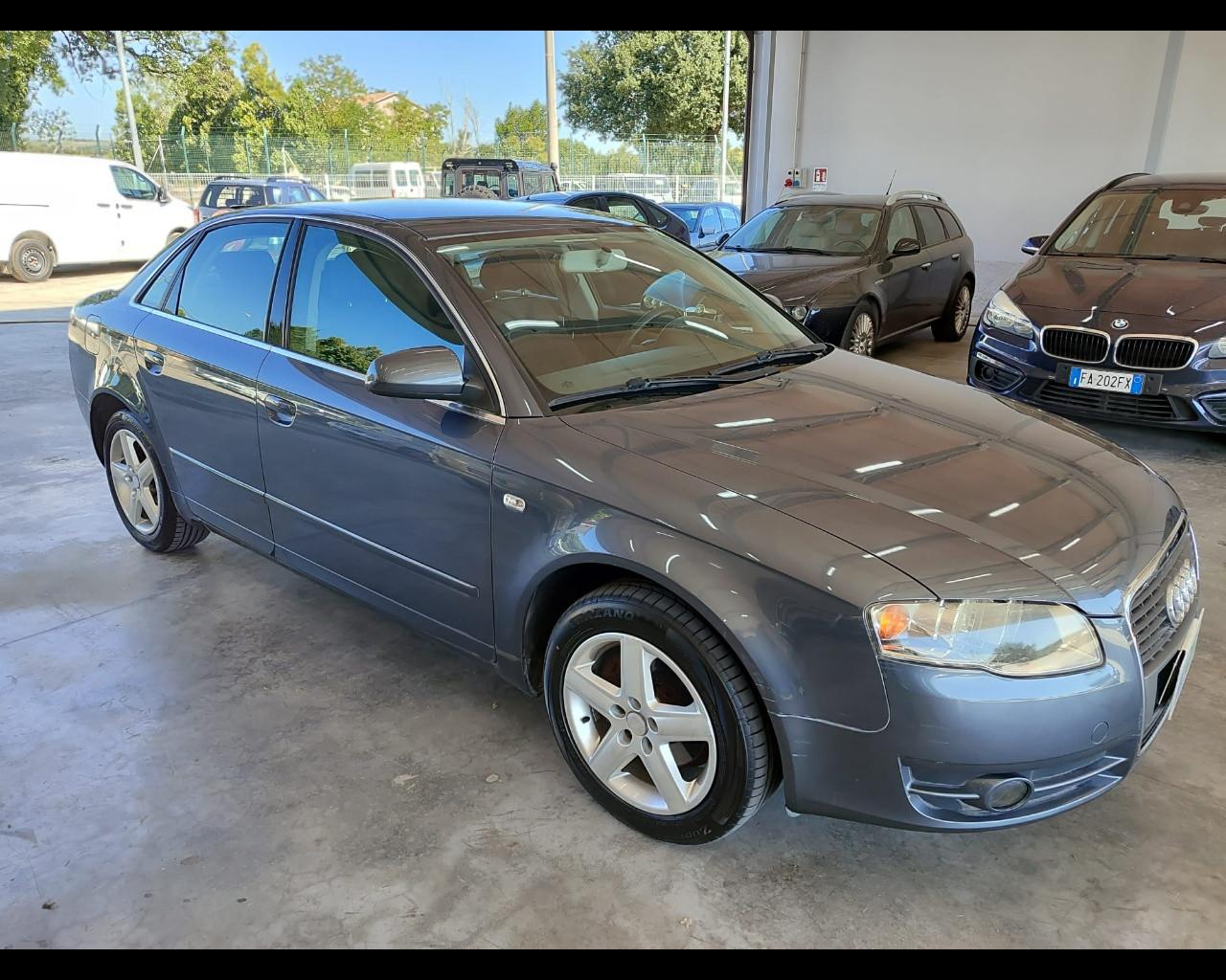 AUDI A4 3ª serie - A4 1.9 TDI