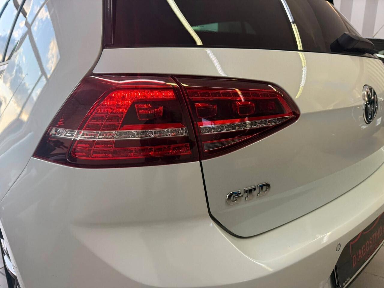 Volkswagen Golf GTD 2.0 TDI DSG 5p.
