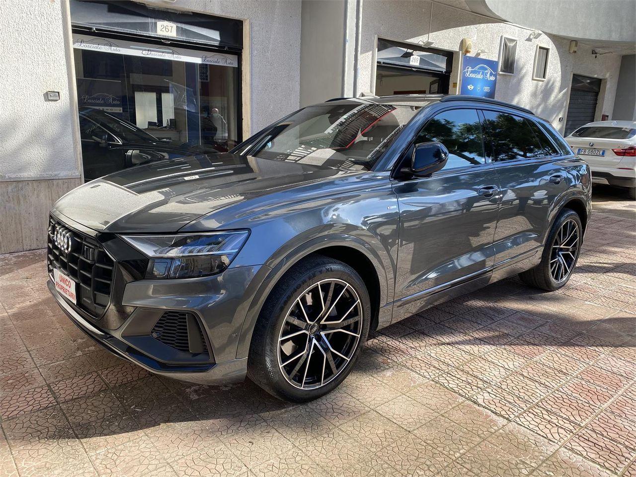 AUDI Q8 Q8 50 TDI 286 CV quattro tiptronic Sport