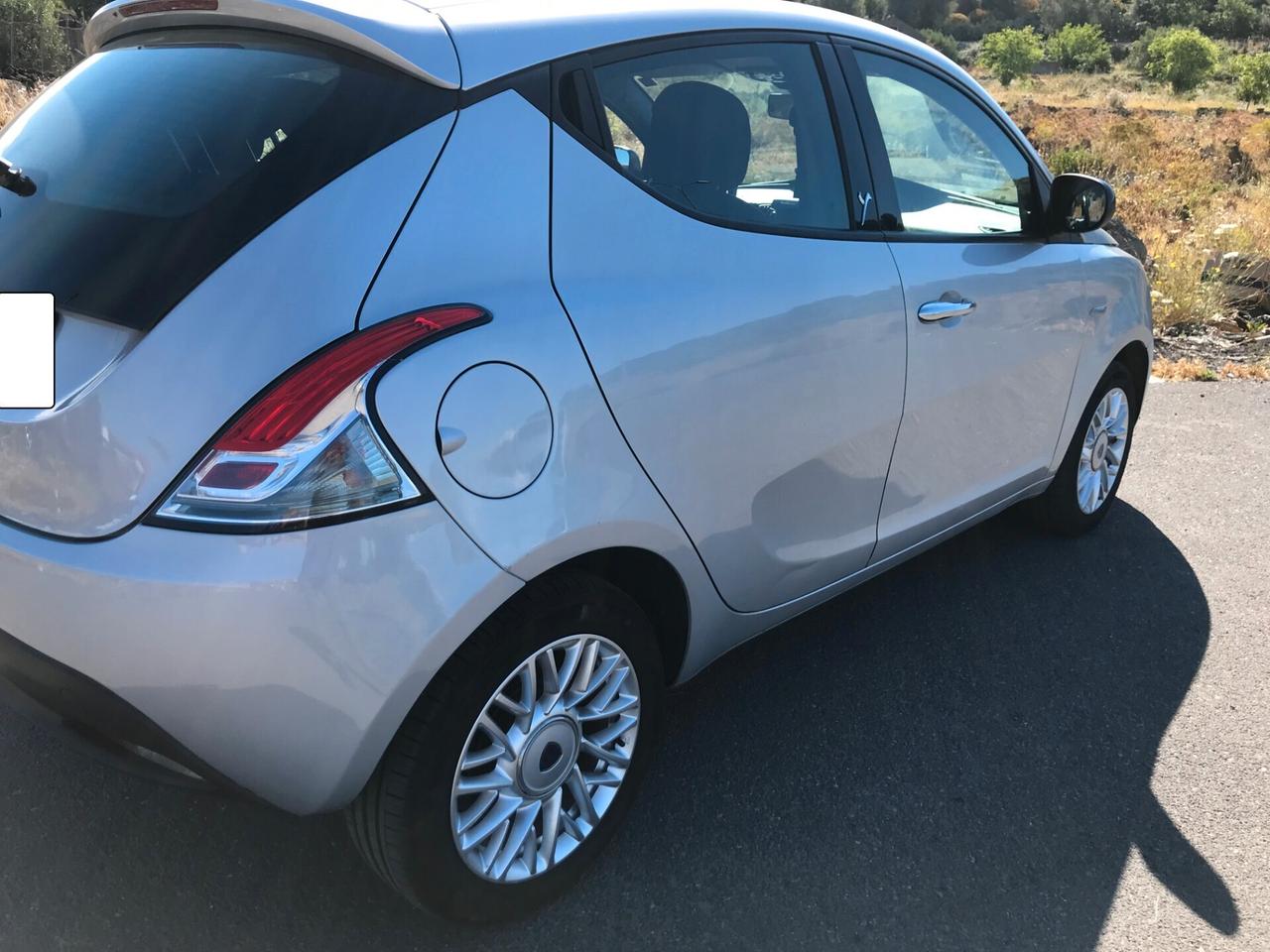 Lancia YPSILON 1.3MLJT CONDIZIONI ECCELLENTI CHIAMA