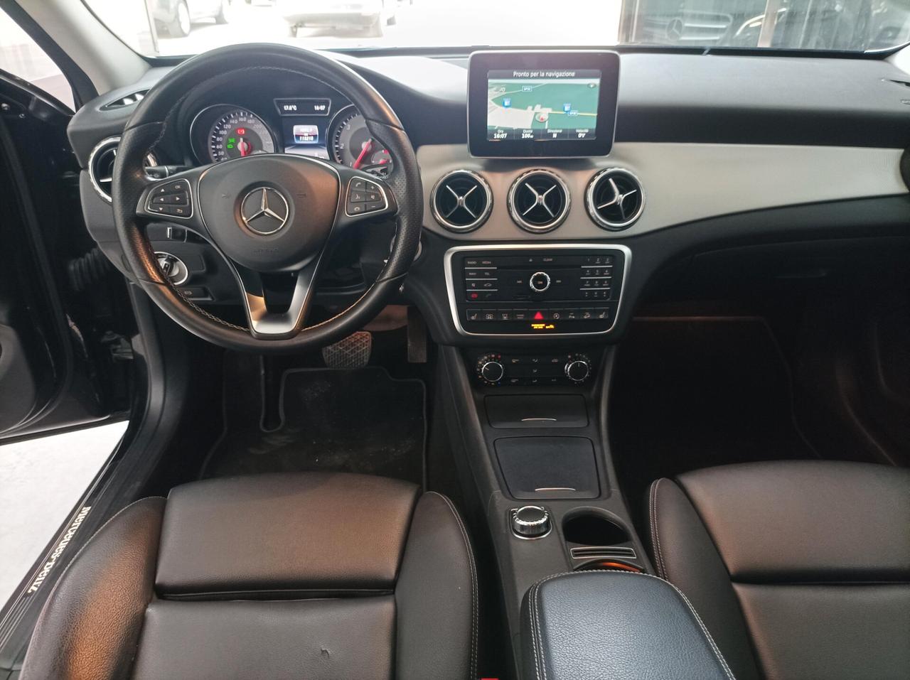 Mercedes-benz GLA 220 d Automatic 4Matic Sport 02/2016