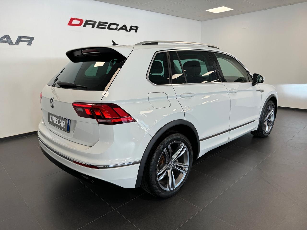 Volkswagen Tiguan 1.6 TDI SCR Sport BlueMotion R LINE UNIPROP.