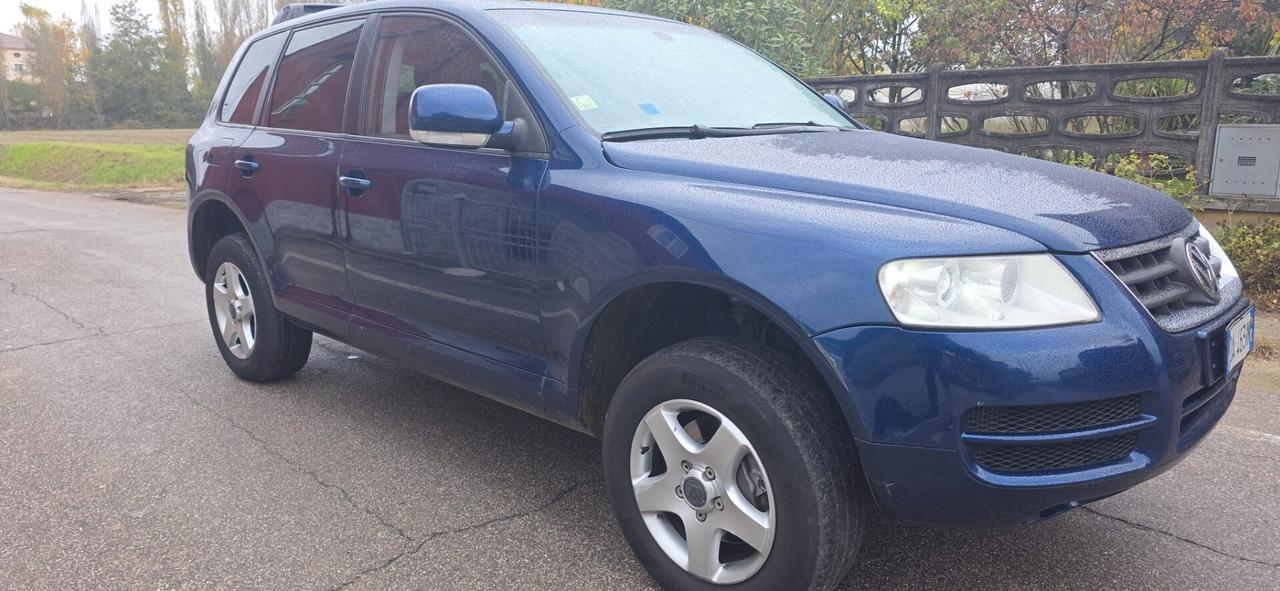 Volkswagen Touareg 3.0 V6 TDI DPF tiptronic 4x4
