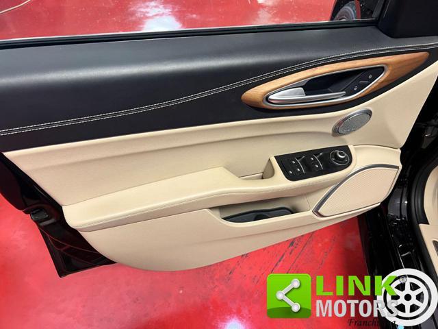 ALFA ROMEO Giulia 2.2 JTD 180 CV AT8 Super GARANZIA - DISTR - BOLLO
