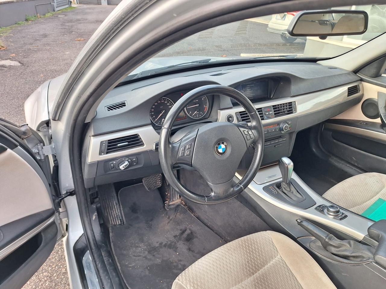 Bmw 318 318d 2.0 143CV cat Touring Attiva