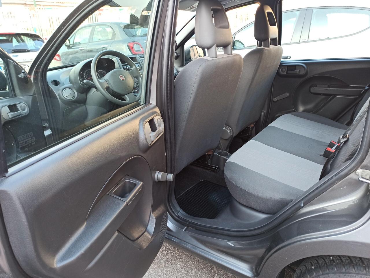 Fiat Panda 1.2 Dynamic 69 cv