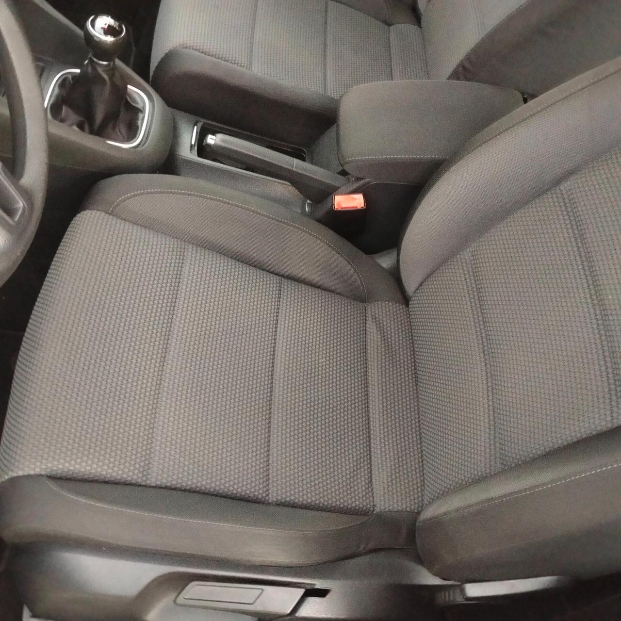 Volkswagen Golf 1.6 5p. Comfortline