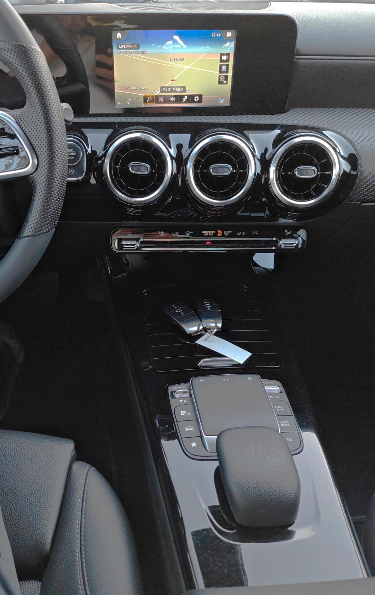 Mercedes-benz A 200 d Automatic Business
