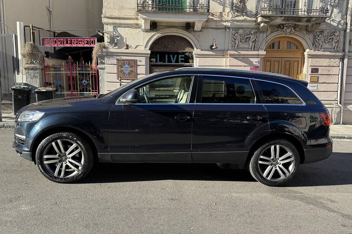 AUDI Q7 3.0 V6 TDI 233CV quattro tiptronic