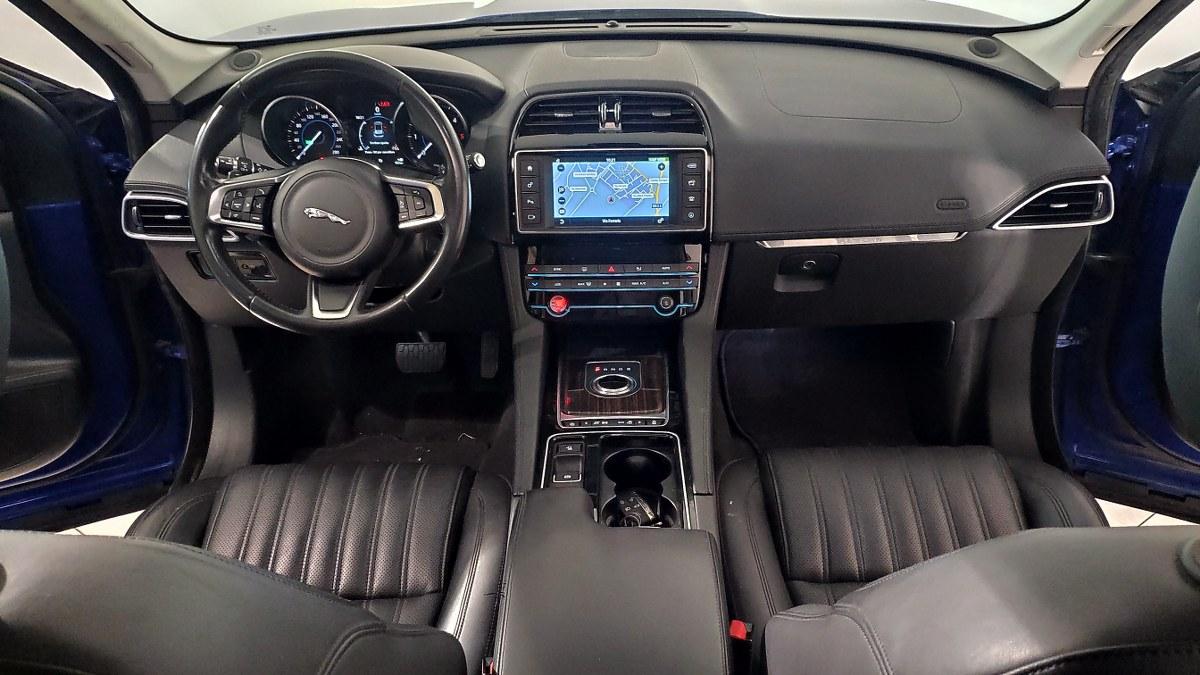 JAGUAR F-Pace SOLO PER COMMERCIANTI AUTO SENZA GARANZIA