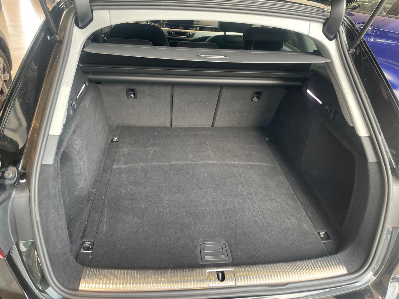 Audi A4 30 TDI/136 CV S tronic Business Advanced
