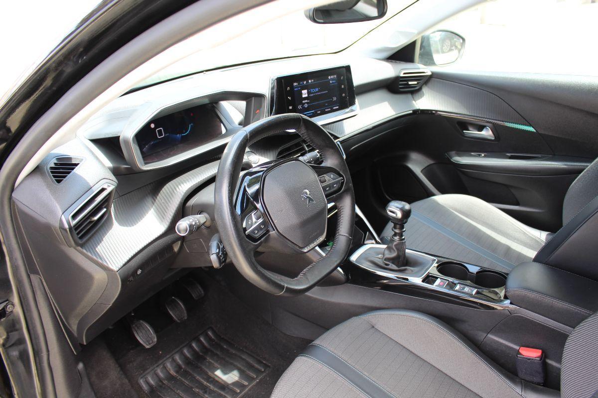 PEUGEOT - 208 - PureTech 100 S&S 5p. Allure